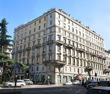 Hotel Cinque Giornate Milan Exterior photo